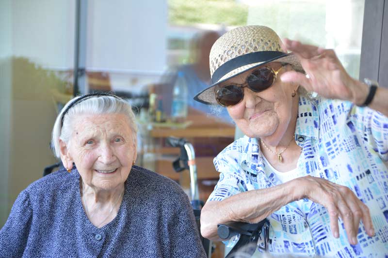 Zwei Senioren bei unserem Sommerfest